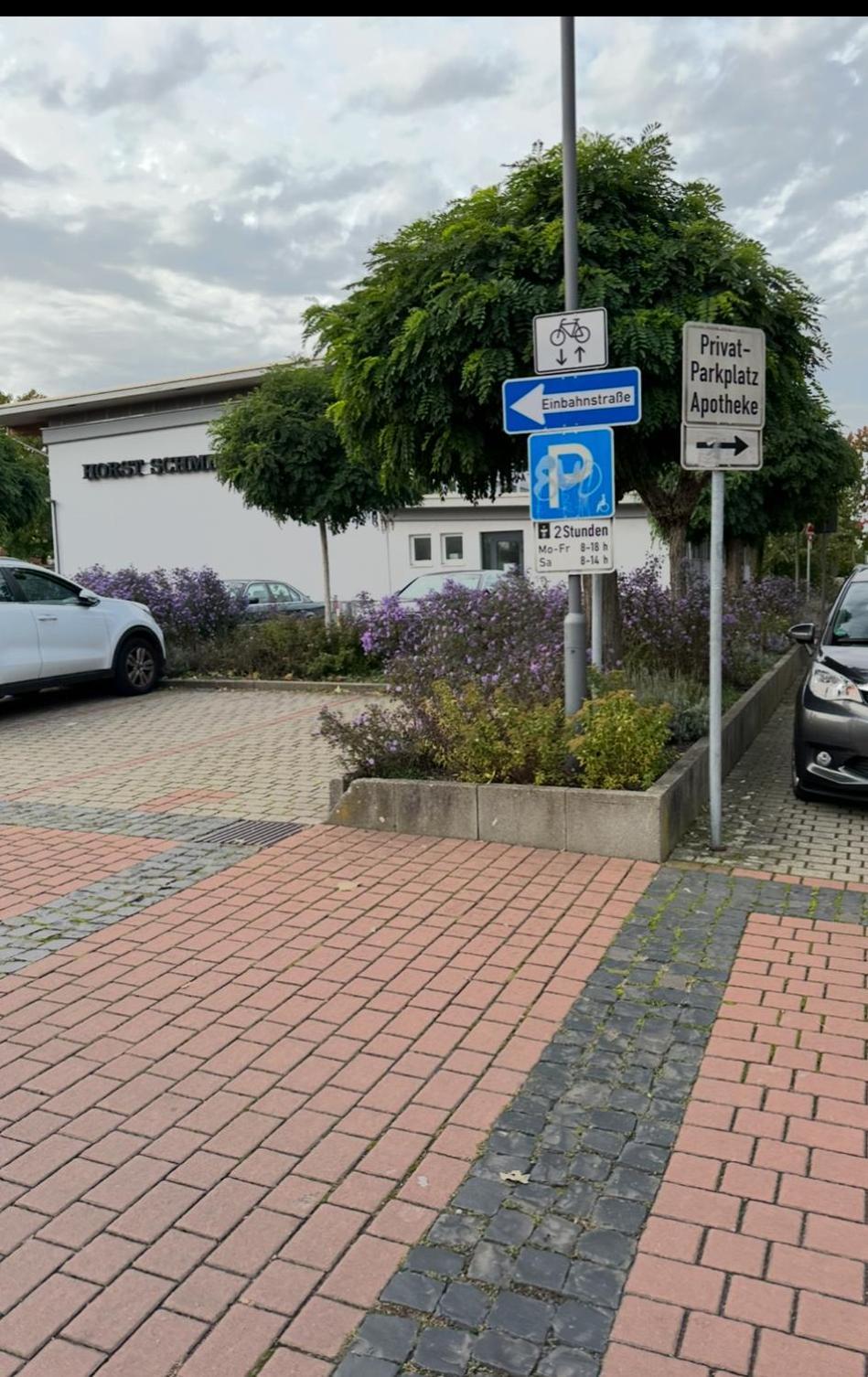 Zentrale Maisonette Mit Buero & Parkplatz Griesheim  Exteriör bild